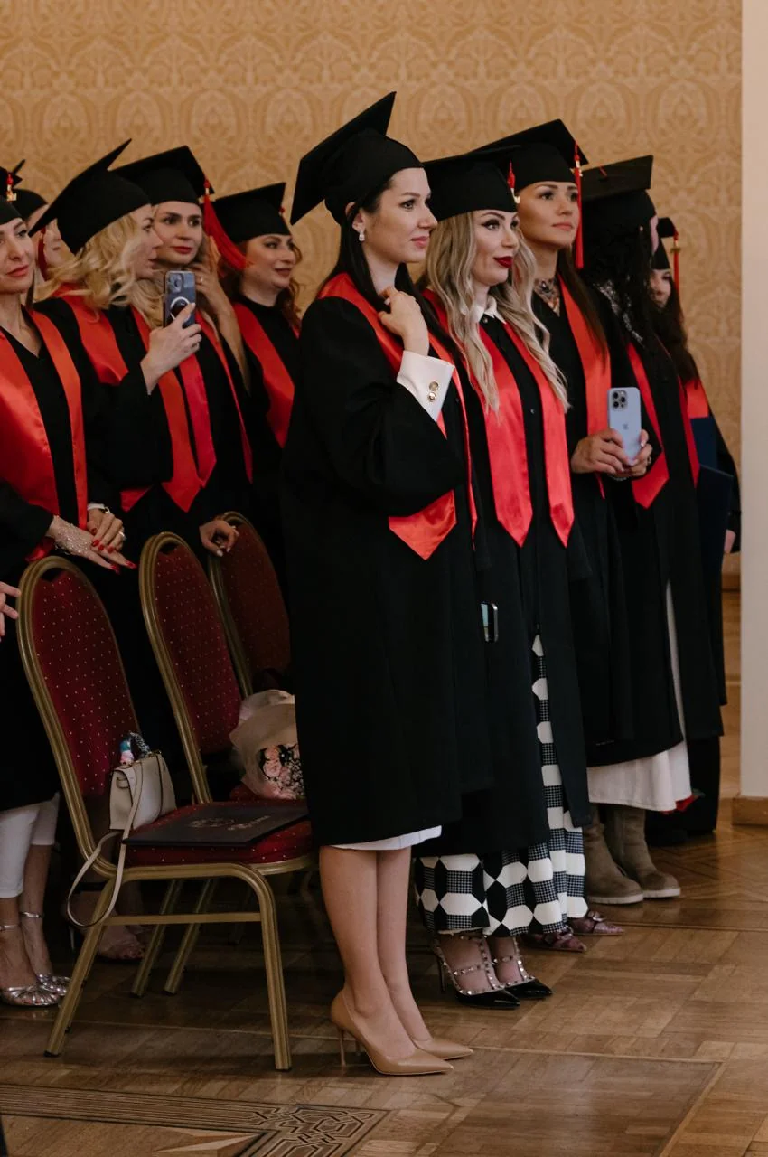 Студенты программы LL.M. in Law and Business на выпуске